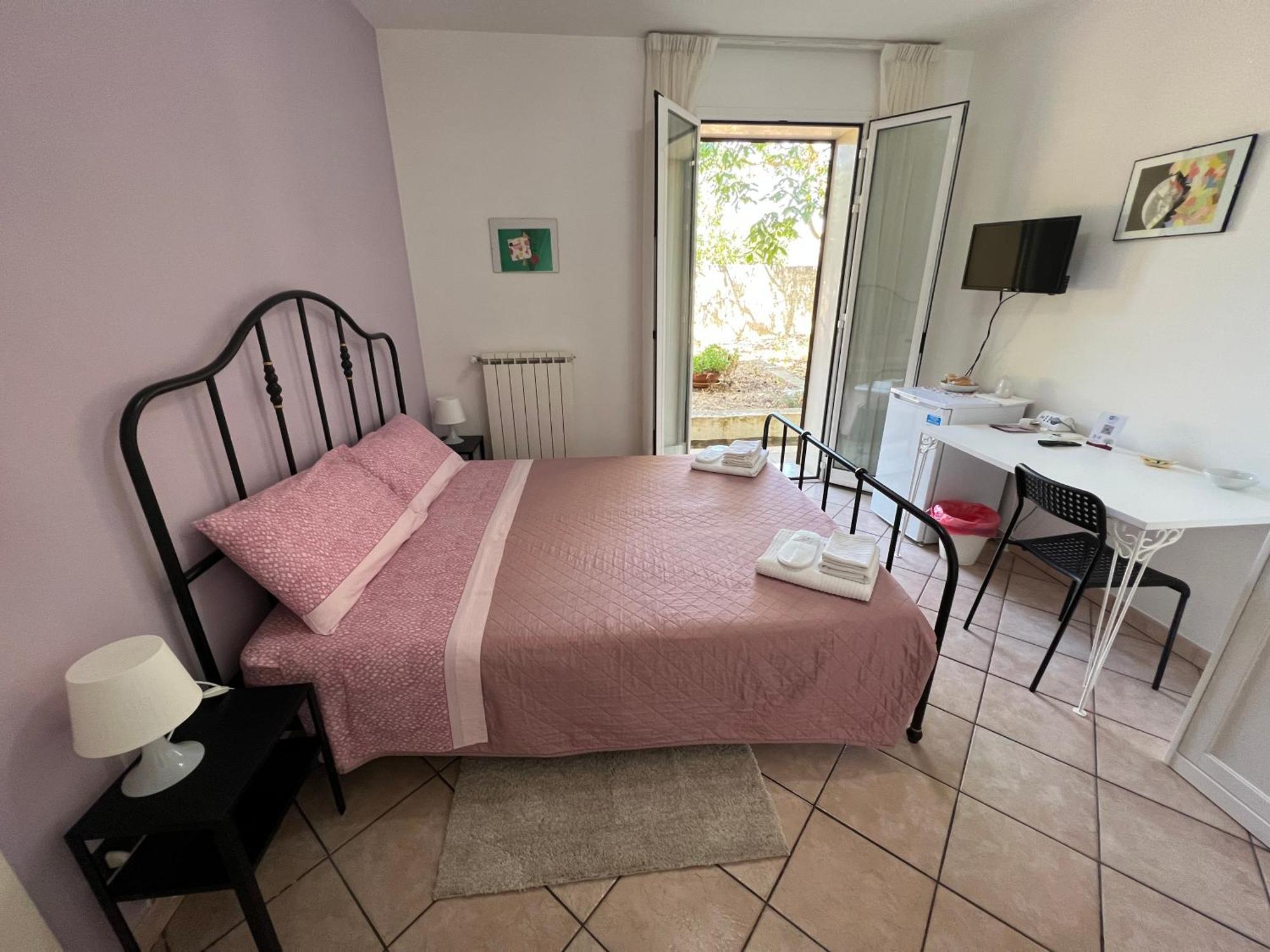 Bed and Breakfast Beb Brusce' Franco E Tina à Raguse Extérieur photo