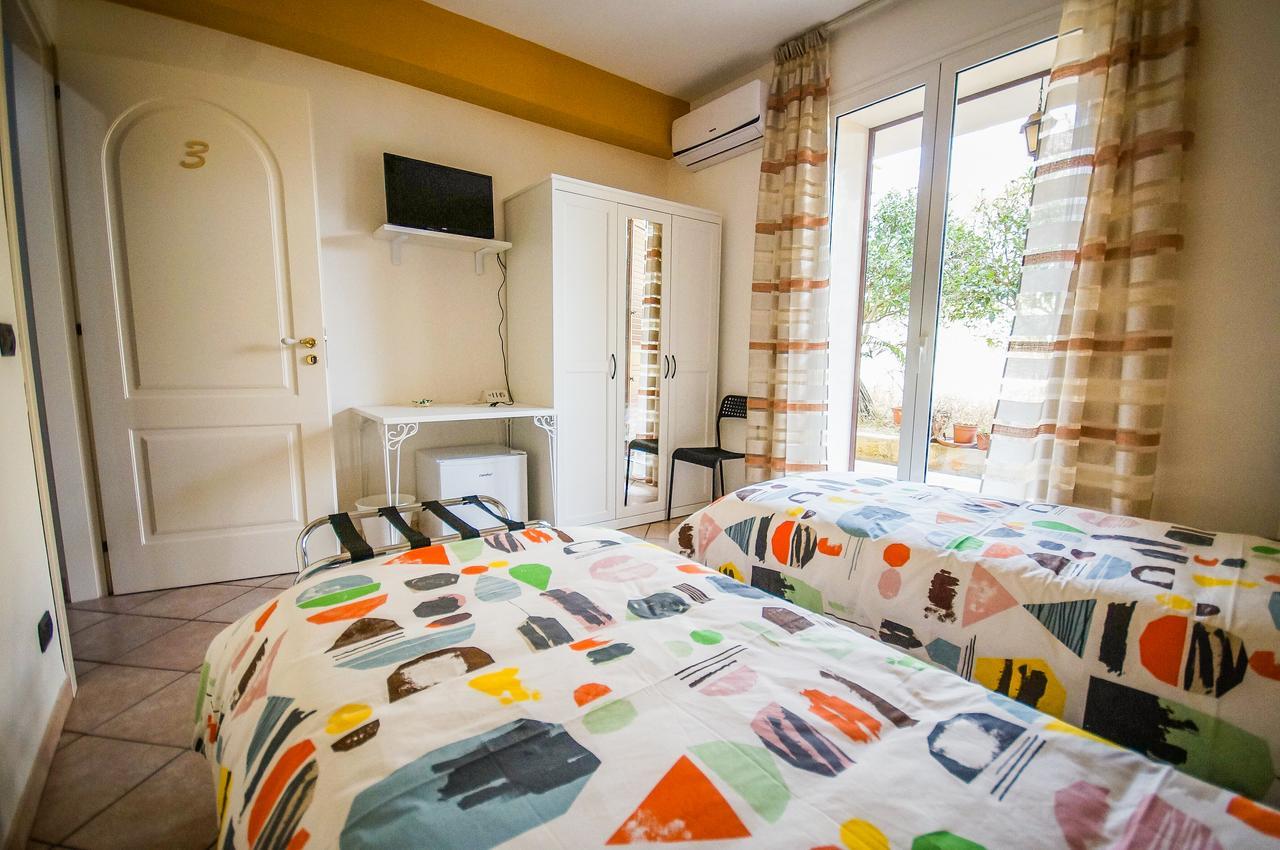 Bed and Breakfast Beb Brusce' Franco E Tina à Raguse Extérieur photo